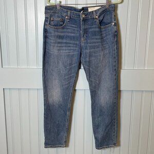 rag and bone Dre Boyfriend Low-rise Slim Jean Julienne Color Size 32